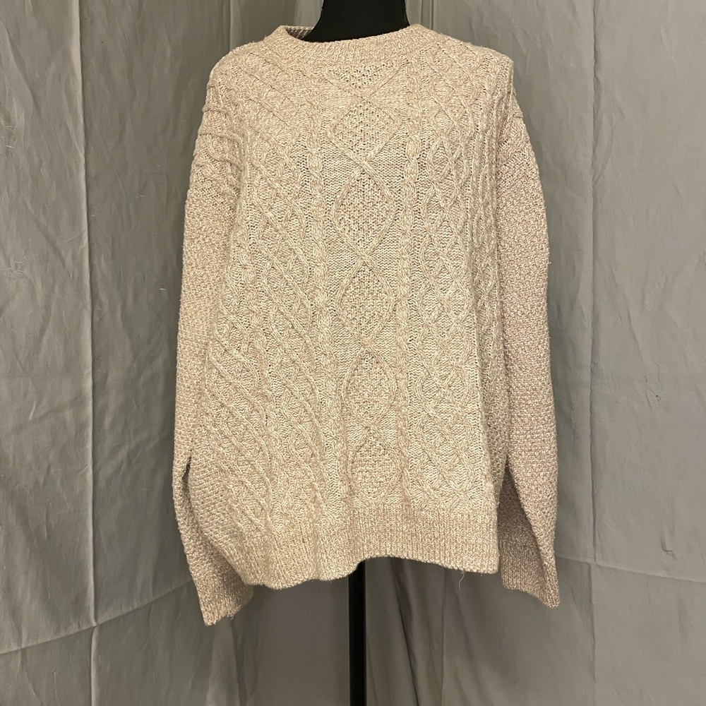 Oscar de la Renta Tan Cable Knit Sweater